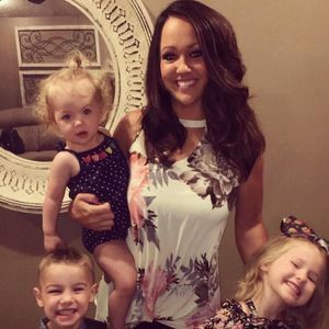 Meet your Posher, Tera